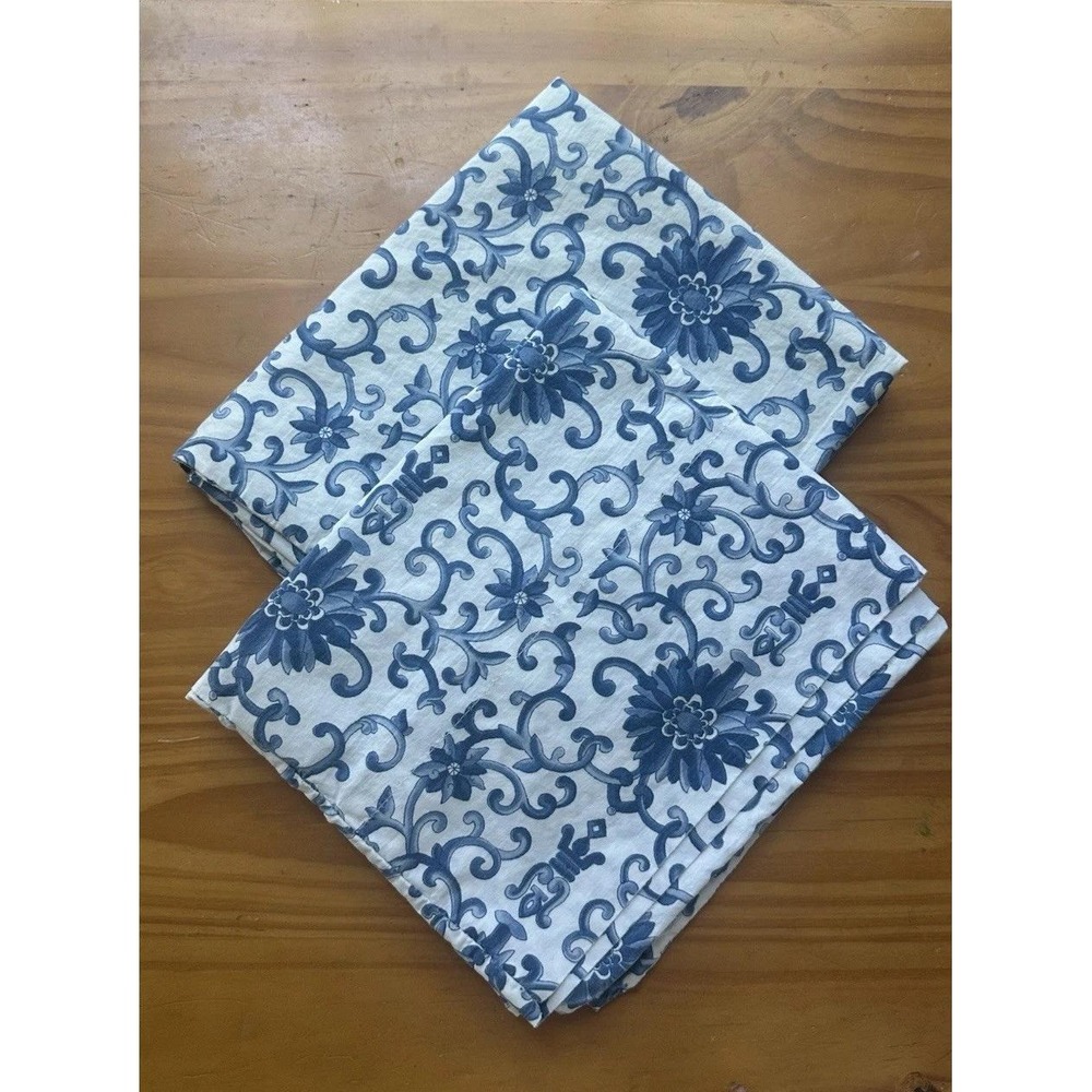 2 Ralph Lauren RLL Porcelain Floral Rosette Standard Pillowcases Blue White VTG